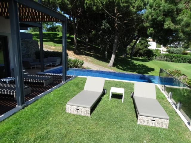 Apartamento Com 3 Quartos E Piscina ヴァーレ・ド・ローボ エクステリア 写真