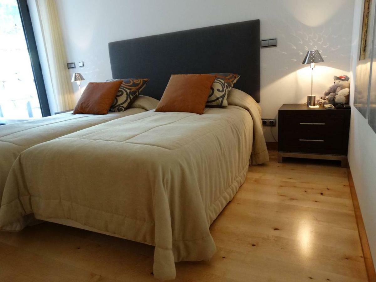 Apartamento Com 3 Quartos E Piscina ヴァーレ・ド・ローボ エクステリア 写真